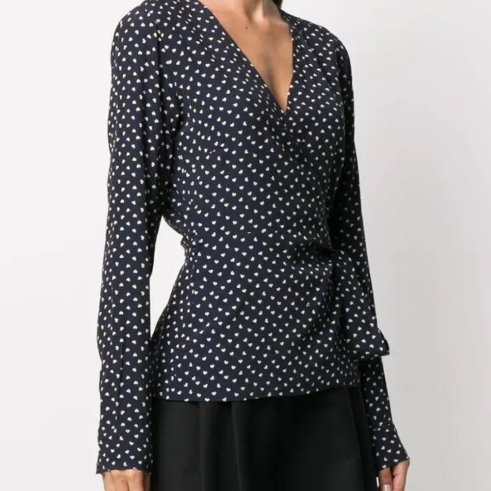 Ganni surplice navy with cream heart print top sz 38